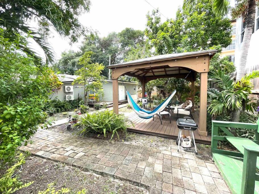 Independent Studio In Little Havana Майами Экстерьер фото